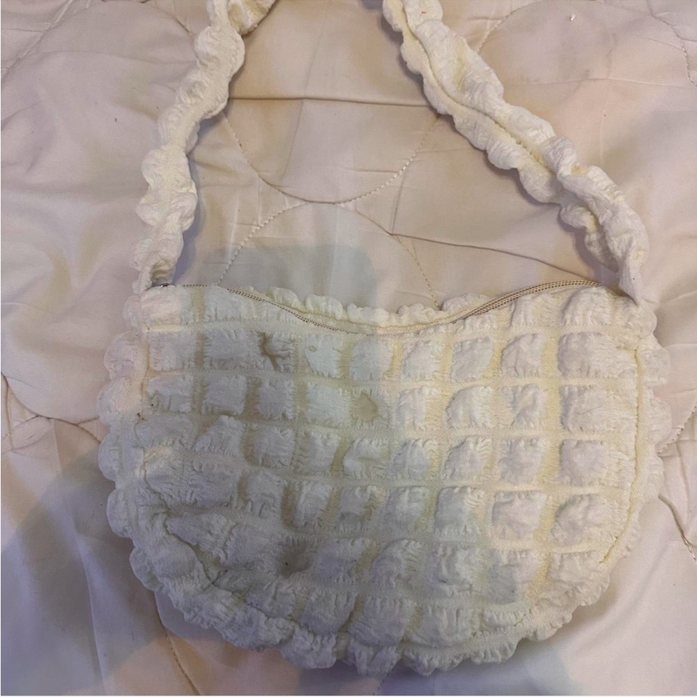 White ruffle shoulder bag